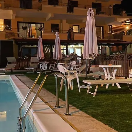 Mare E Monti * Trivio (Latina)